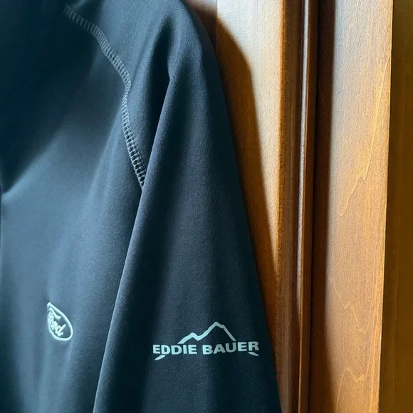 Black Men’s Eddie Bauer Pullover w/Ford Logo - Picture 10 of 12